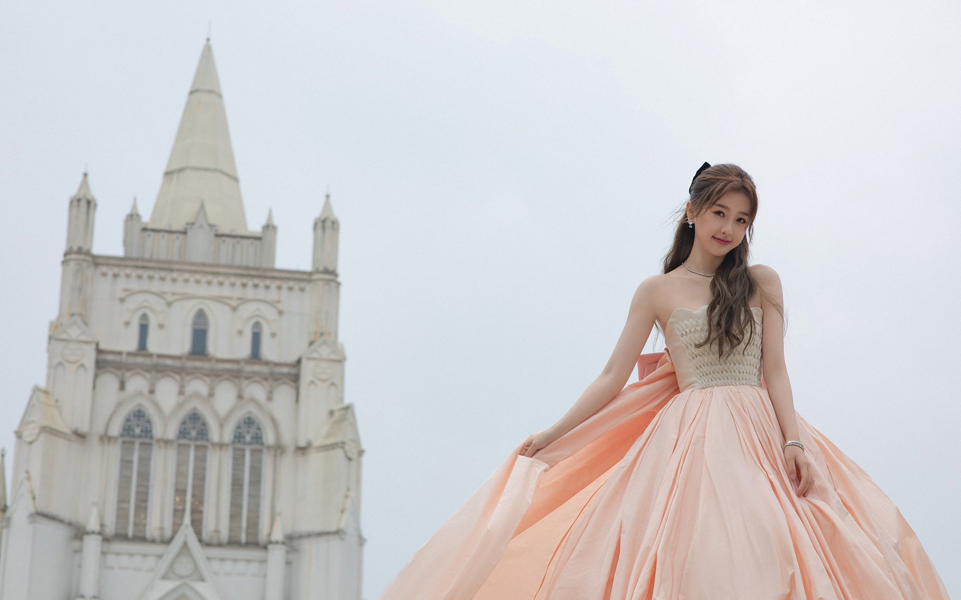 中国男篮力拼防守端 球队默契度不断提升，中国男篮表现